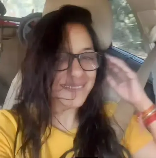 Rupali Ganguly Embraces Her True ‘Chashmish’ Spirit While Enjoying the Sunshine