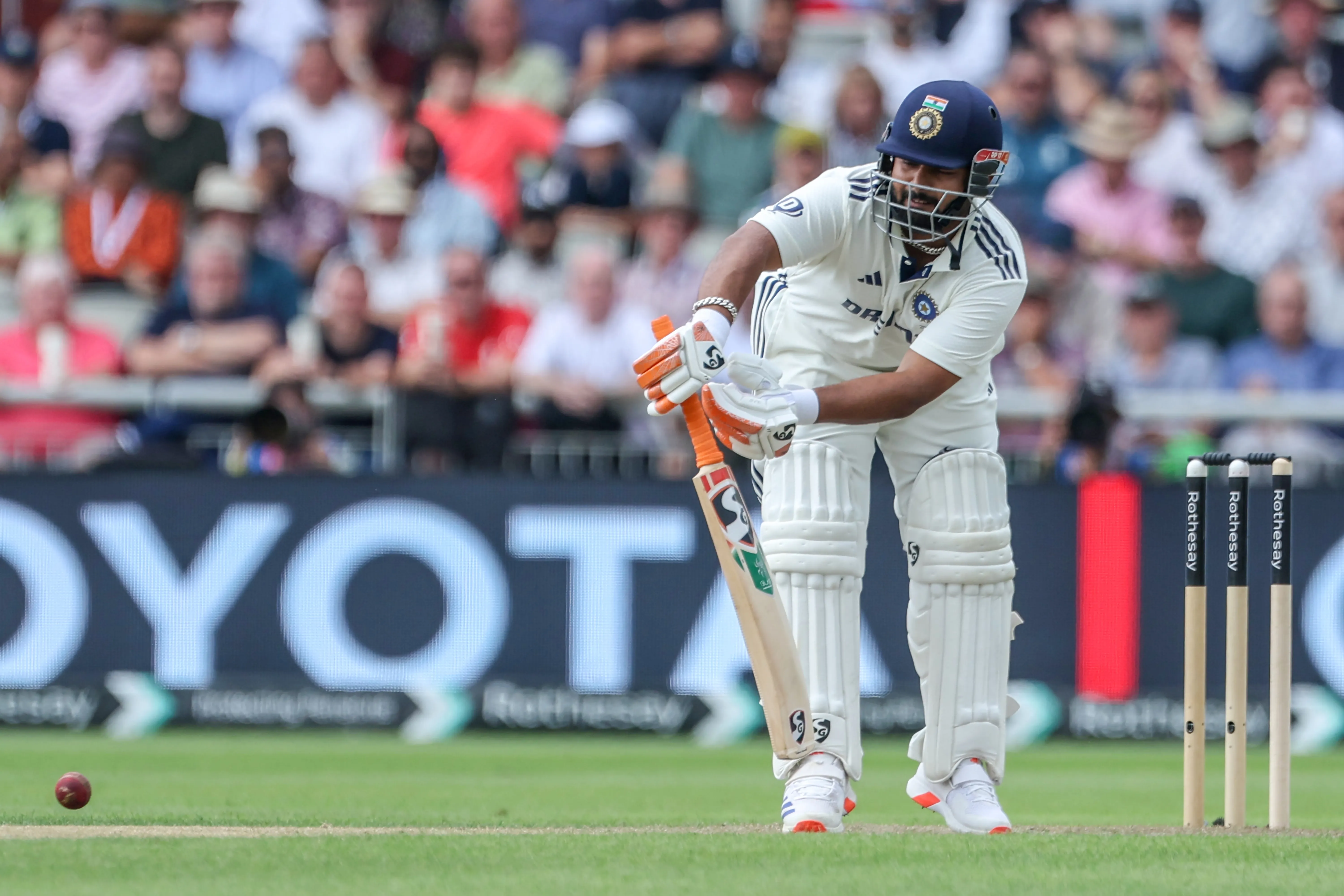 How Did Sachin Tendulkar Praise Rishabh Pant’s Resilience After His Injury-Defying Fifty?