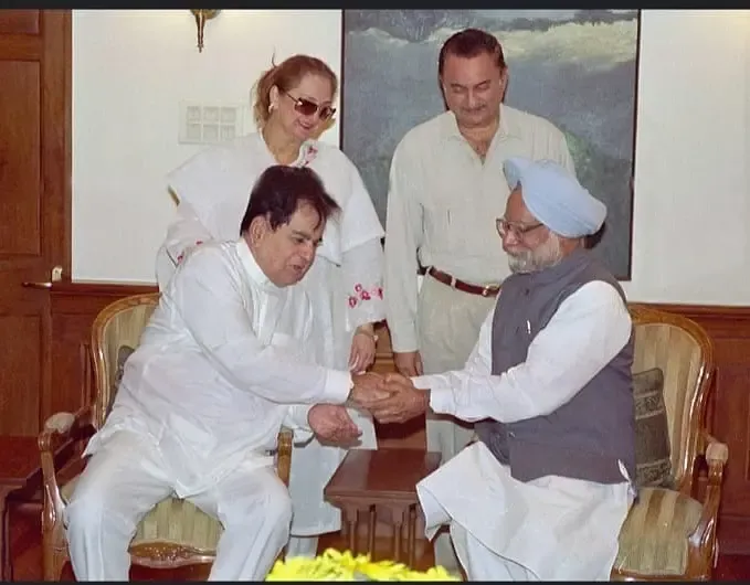 Saira Banu Reflects on Former PM Manmohan Singh's Warm Welcome to Dilip Kumar