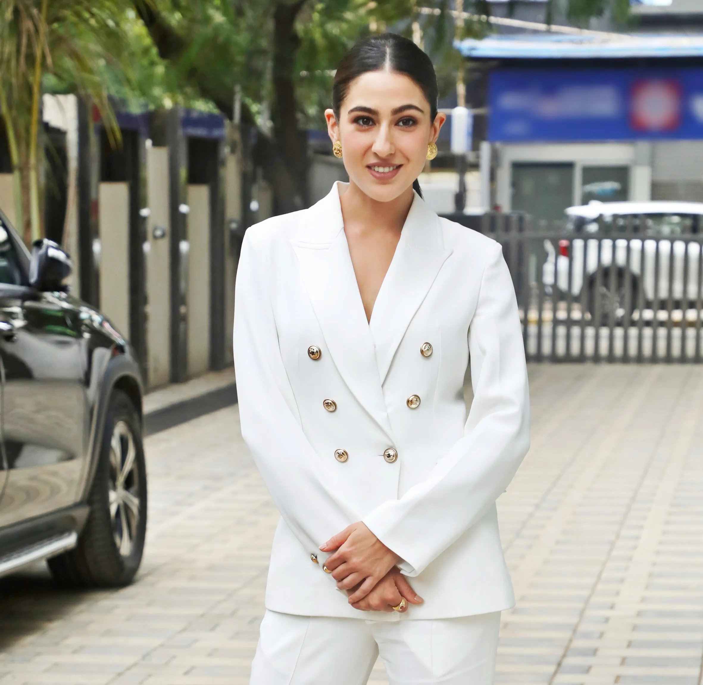 Is it a significant day for Sara Ali Khan as Ibrahim's 'Sarzameen' trailer drops alongside 'Metro... In Dino'?