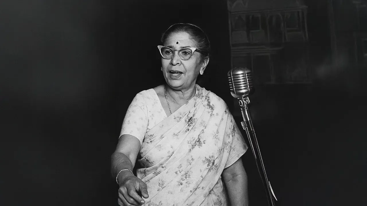 क्या सरस्वती देवी भारत की पहली पेशेवर महिला संगीतकार थीं? जानें उनके अद्भुत योगदान के बारे में।