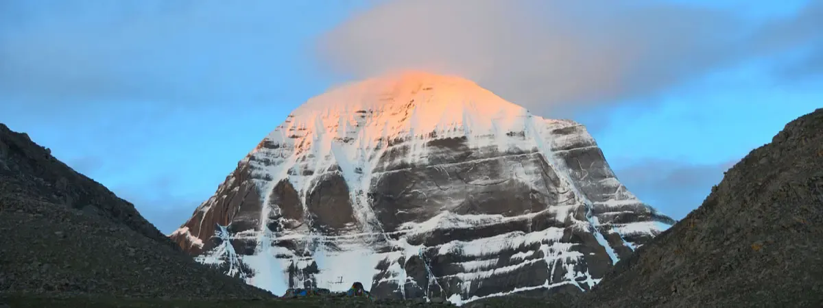 क्या आप जानते हैं सावन विशेष: अद्भुत, अविश्वसनीय, अकल्पनीय... दुर्गम चोटियों पर बसे 5 धाम, जहां साक्षात स्वरूप में विराजते हैं महादेव?