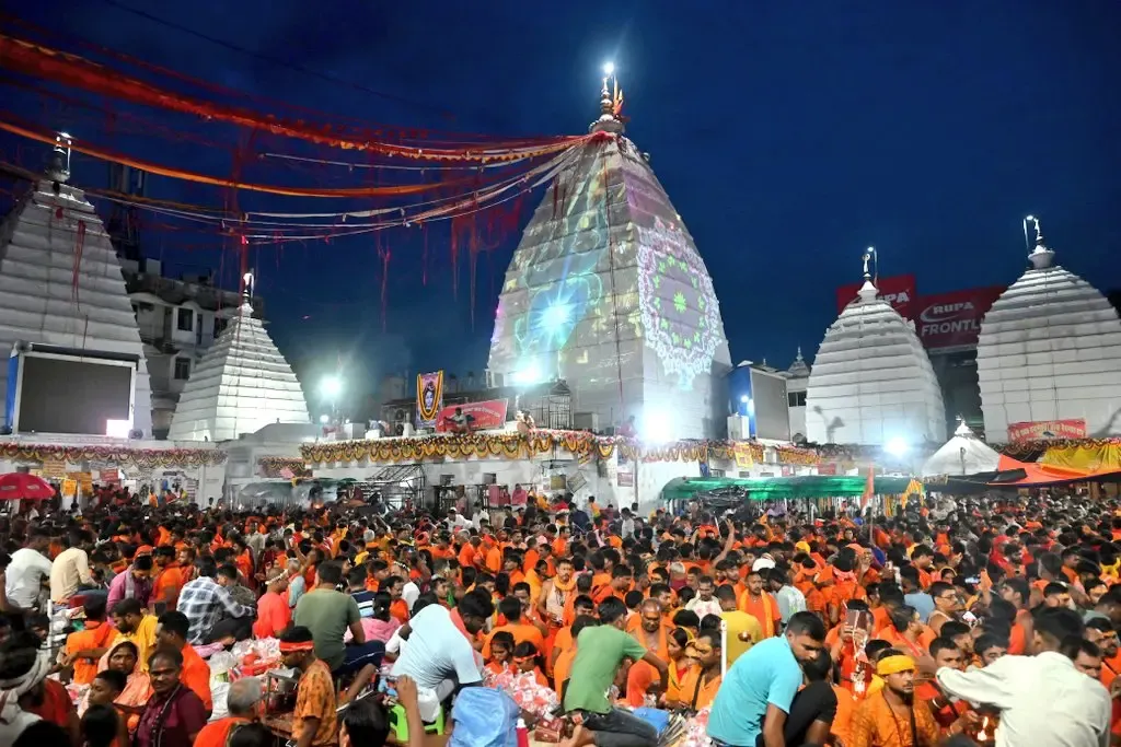 क्या सावन के पहले सोमवार पर देवघर में ‘बोल बम’ के जयकारों से गूंजा बैद्यनाथ धाम?