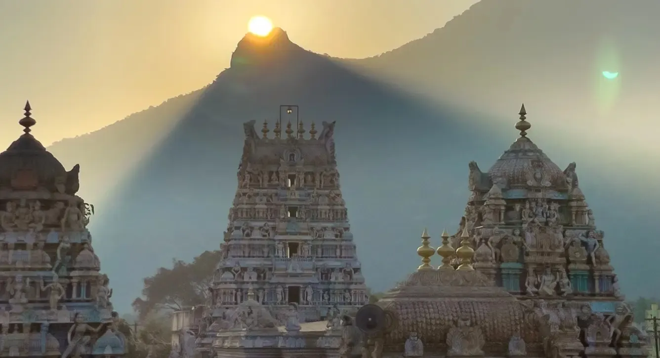 क्या हैं ‘शिव शक्ति अक्ष रेखा’ में स्थित 7 रहस्यमय शिव मंदिर?