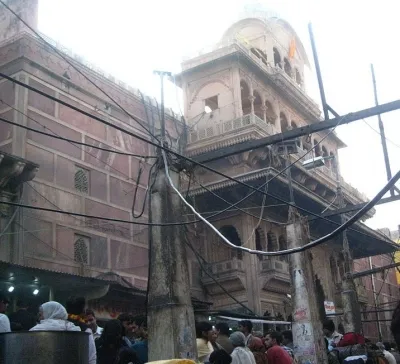 Will the SC Address Management Issues of Shri Banke Bihari Temple on Monday?