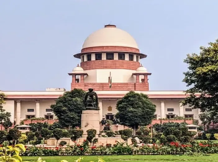 Supreme Court Hearing Today on CBI Investigation into Bengal Cabinet's Job Approvals