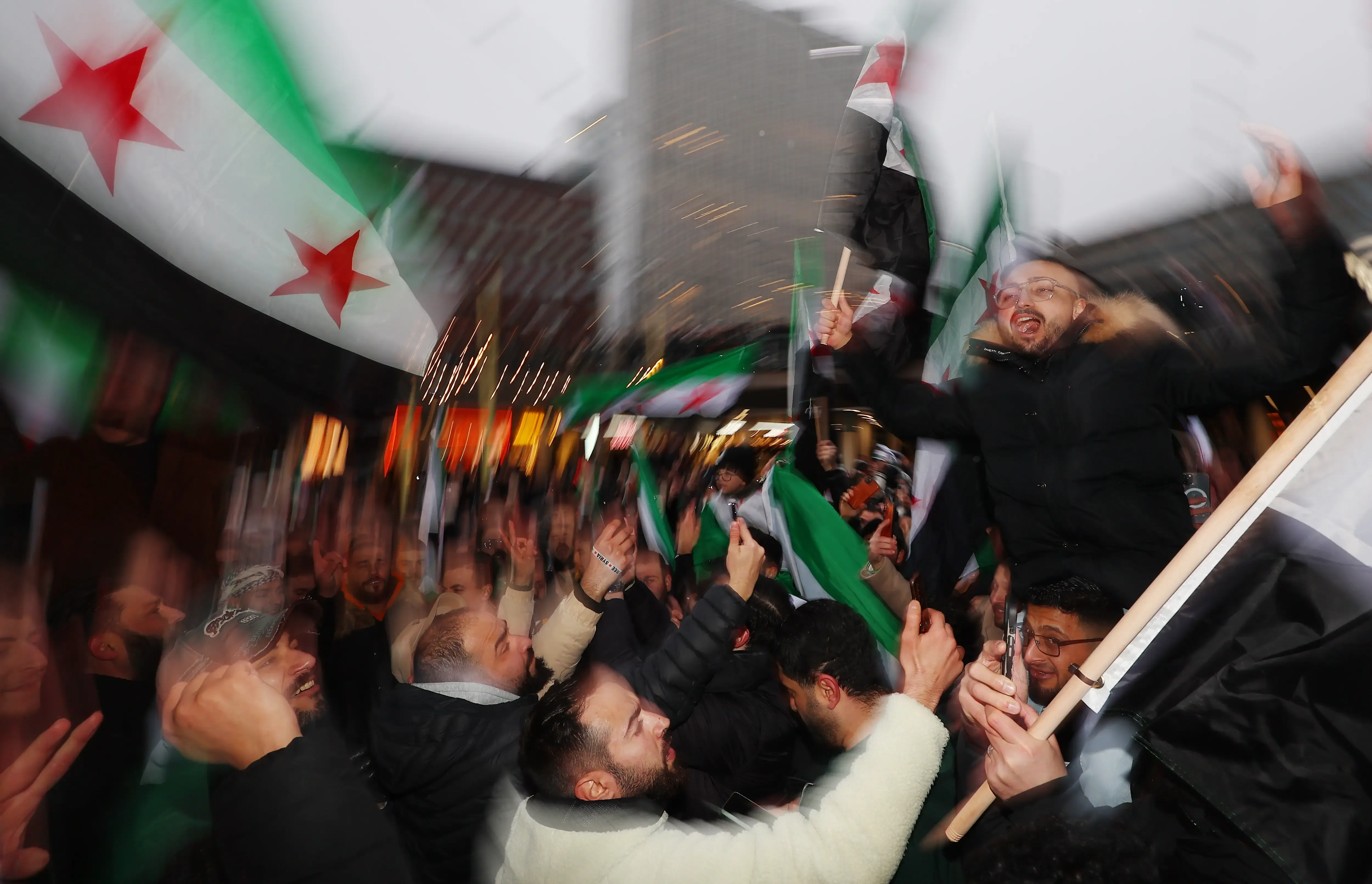 High-Level Turkish and Qatari Delegations Meet Militant Leaders in Damascus: Syrian Interim Government Report