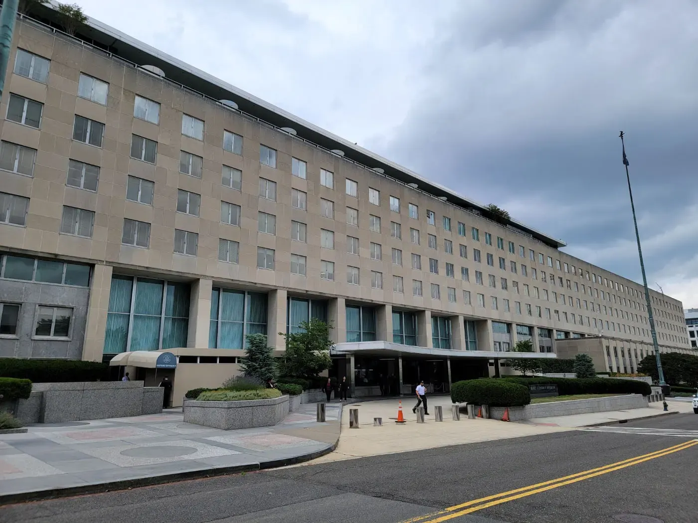 Senior US Official to Attend APEC Meetings in South Korea