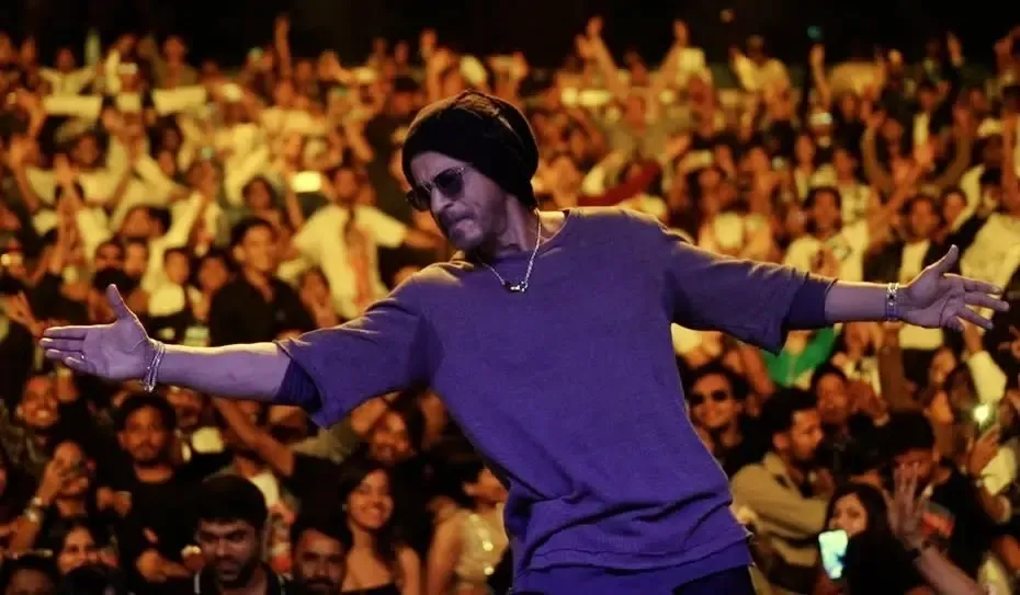Shah Rukh Khan sends heartfelt Eid wishes filled with 'hugs, biryani, & warmth'