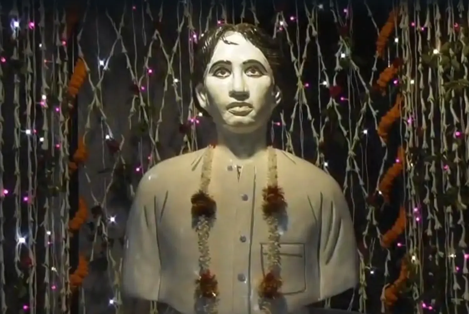 क्या शहीद खुदीराम बोस के शहादत दिवस पर जेल में श्रद्धांजलि का अद्भुत आयोजन हुआ?