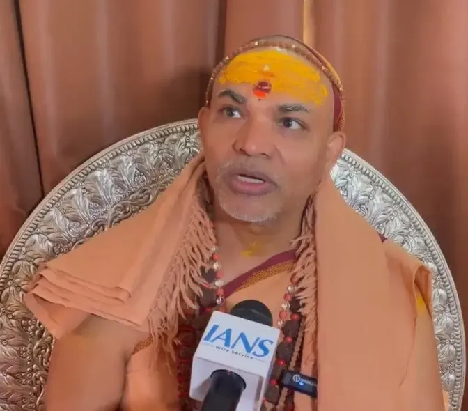 Shankaracharya Backs Mamata's 'Death Kumbh' Comment, Calls for Accountability