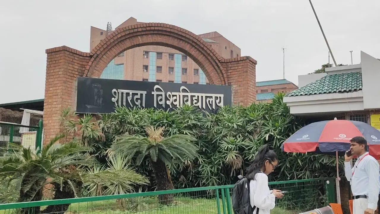क्या शारदा विश्वविद्यालय आत्महत्या मामले की जांच में नया मोड़ आ रहा है?