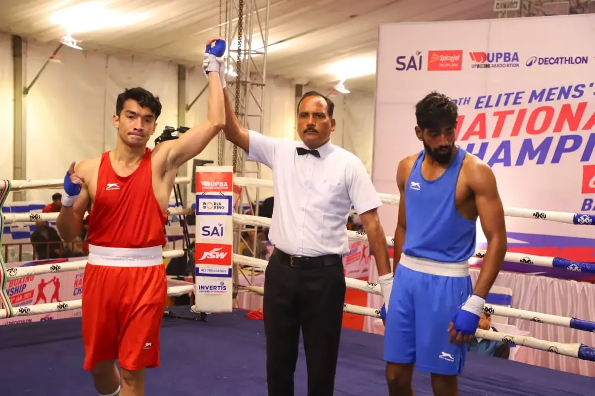 Shiva Thapa and Sachin Siwach Excel on Day 2 of the National Men's Boxing Championship
