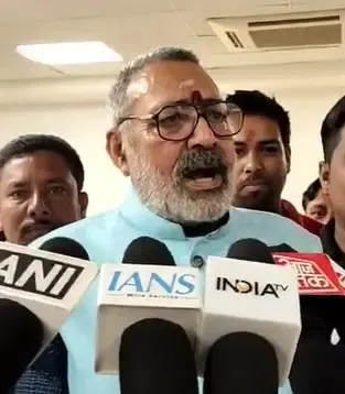 Giriraj Singh Questions Hindus' Future in Bengal Amid Murshidabad Violence