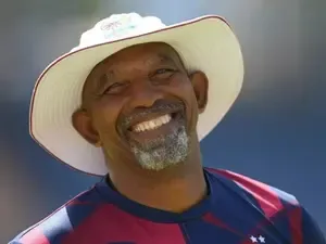 Simmons Stresses the Need for 'Proper Wickets' in Test Cricket Against Zimbabwe