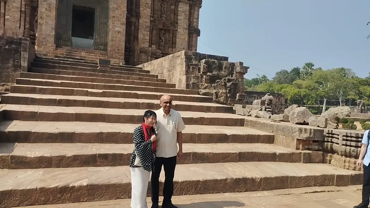 Singapore President Explores Konark Sun Temple and Raghurajpur Crafts Village