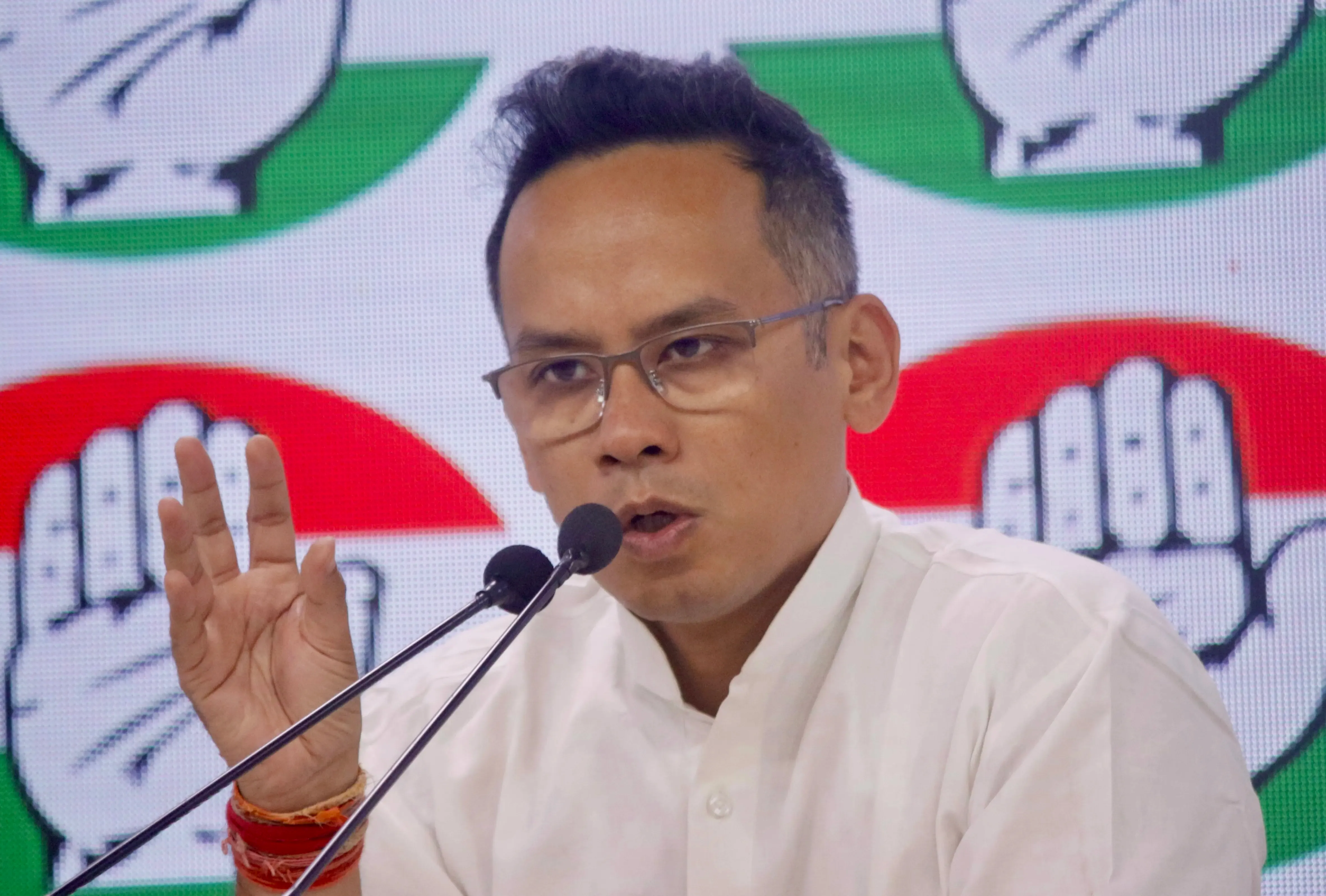 क्या सरकार एसआईआर पर संसद में चर्चा से भाग रही है? : गौरव गोगोई