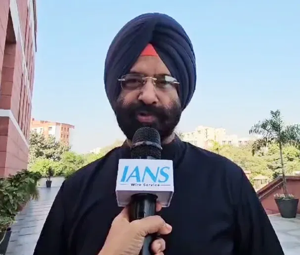 Sirsa Commends Yogi's Initiative to Charge Sambhal Rioters for Damages