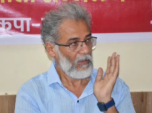 Dipankar Bhattacharya Speaks at a Press Briefing in Patna