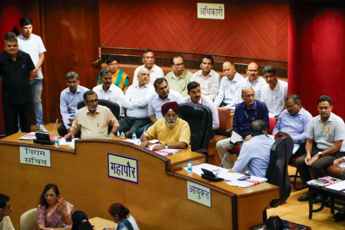 New Delhi: Municipal Corporation Meeting