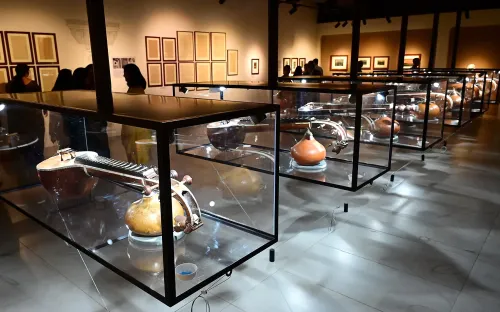 Bengaluru: DK Shivakumar Unveils Renovated Venkatappa Art Gallery