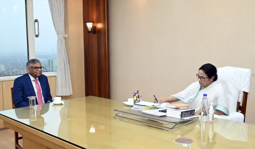 Kolkata: Mamata Banerjee Engages with Tata Sons Chairman