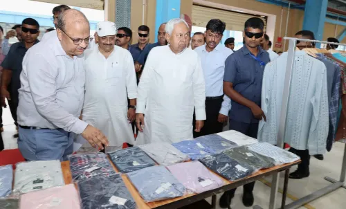 Patna: Nitish Kumar opens and reviews the production facilities