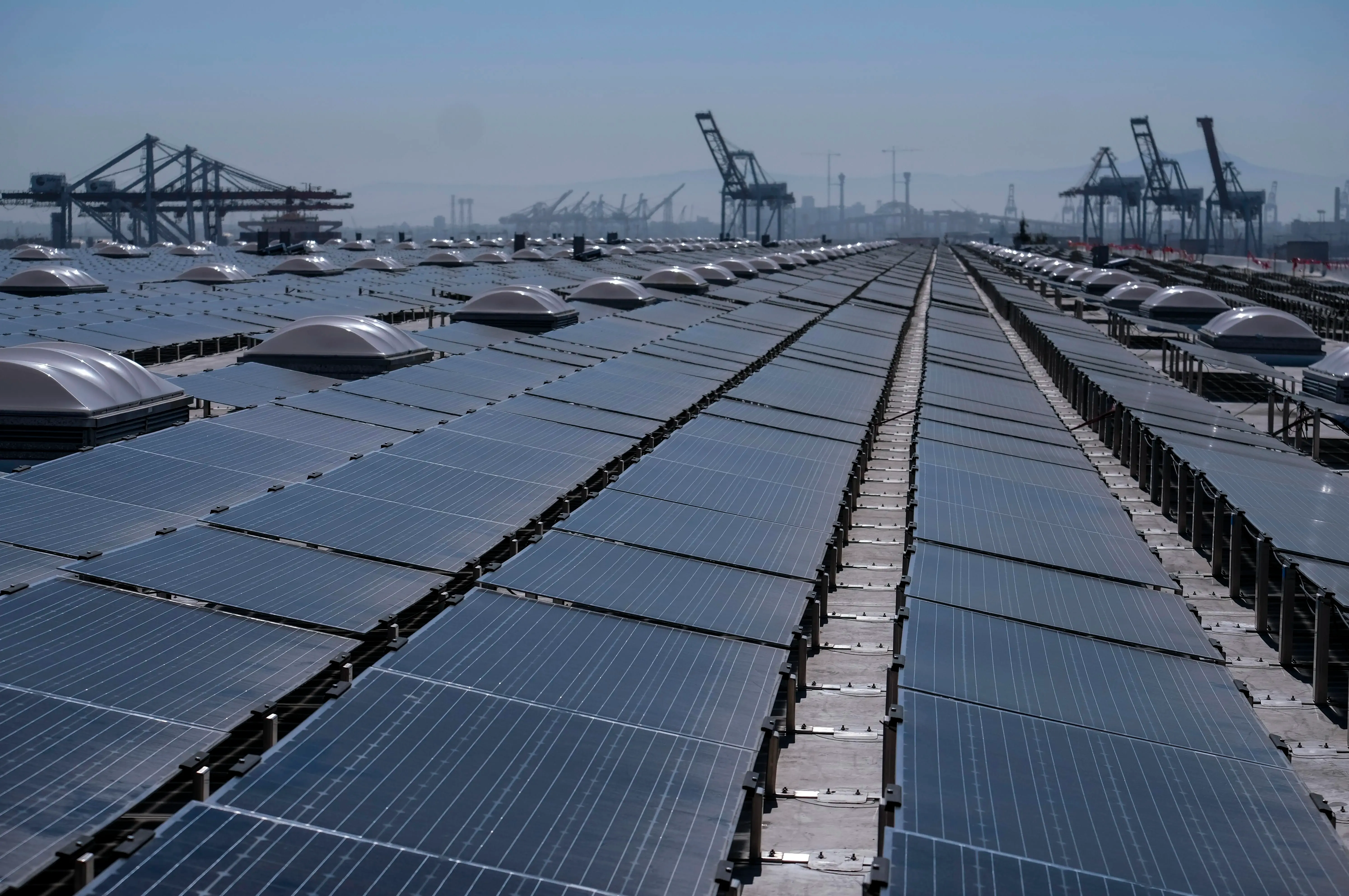 Solar Energy Surpasses Coal in EU Mix: Report