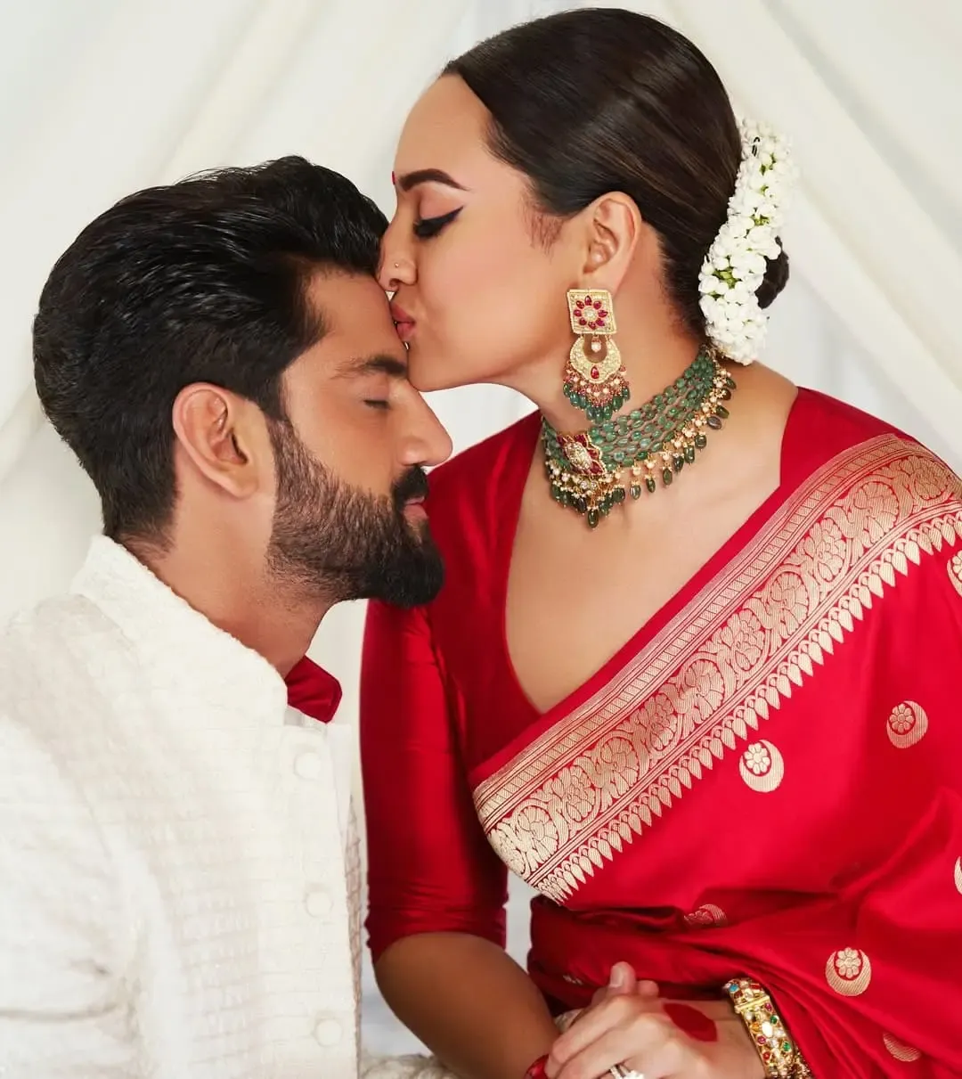 Sonakshi Embraces the 'Jatadhara' Vibe