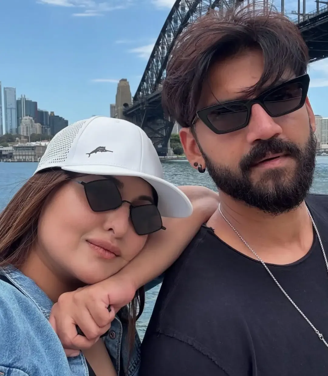 Sonakshi Sinha Eagerly Awaits Husband Zaheer Iqbal's Return, Says, 'It's Been a Week, Ready for a Squeeze'