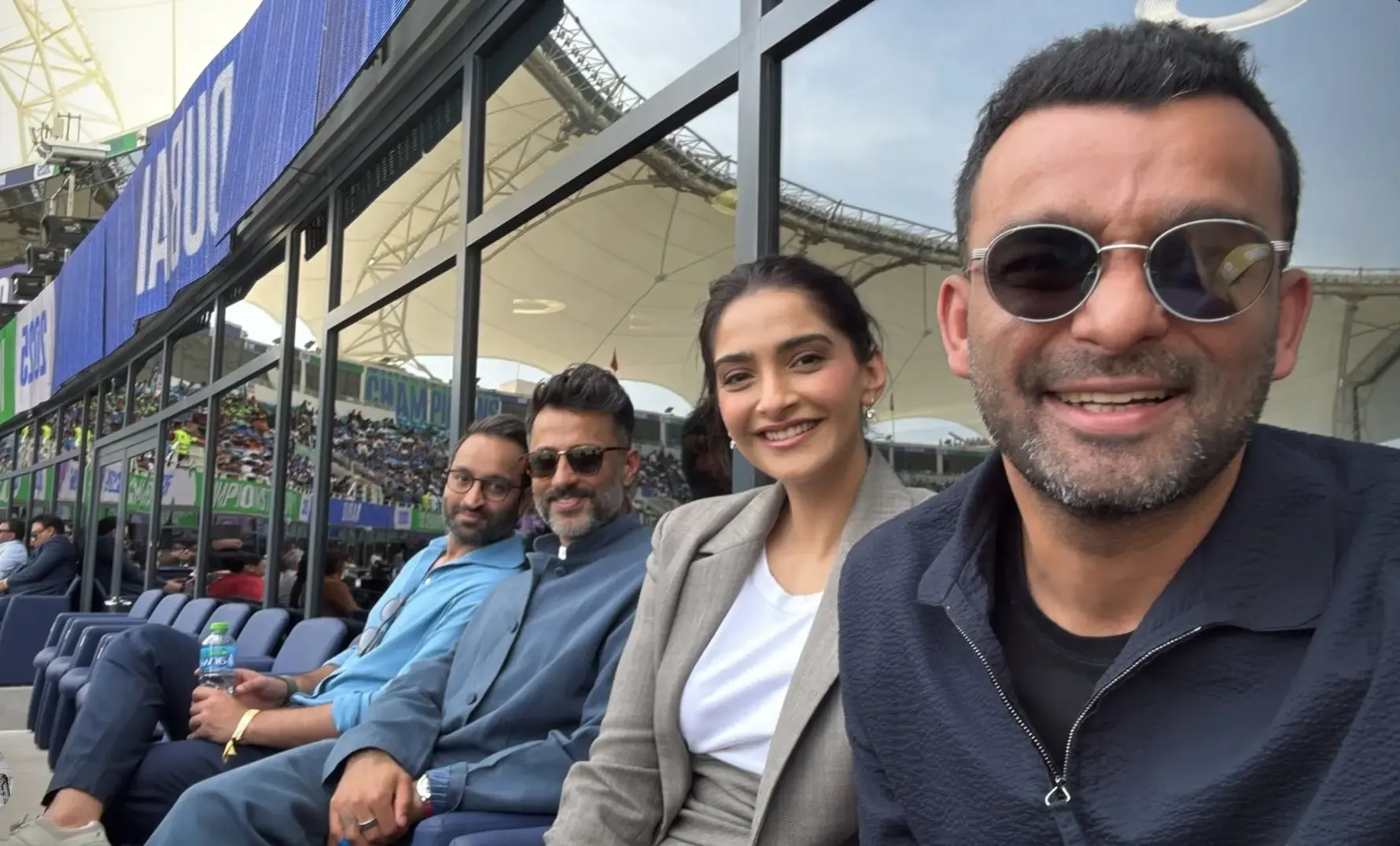 Sonam Kapoor and Anand Ahuja Enjoy Live India Vs Pakistan Match in Dubai