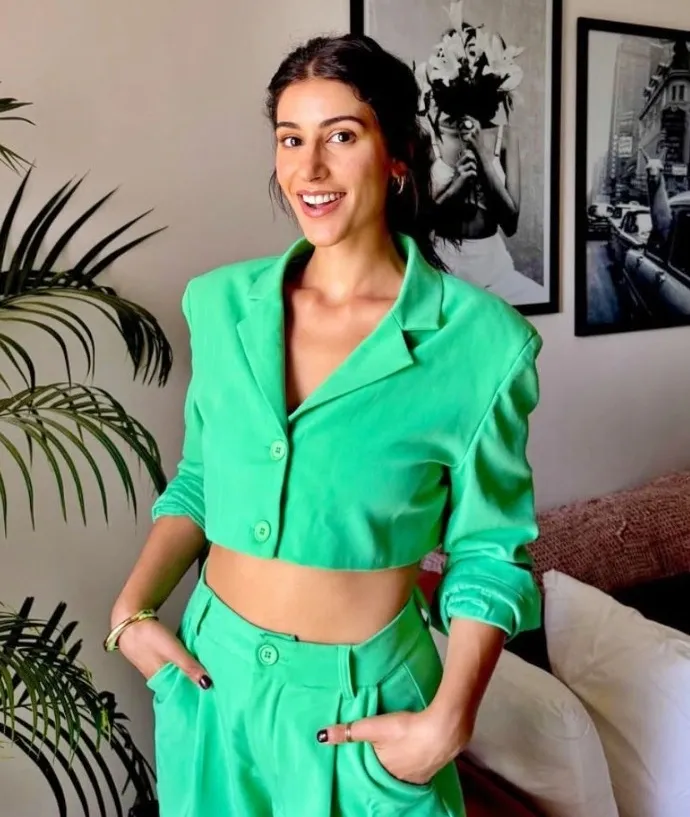 How Does Sonia Rathee Contrast Her Co-Stars Shreyas Talpade and Tusshar Kapoor in 'Kapkapiii'?