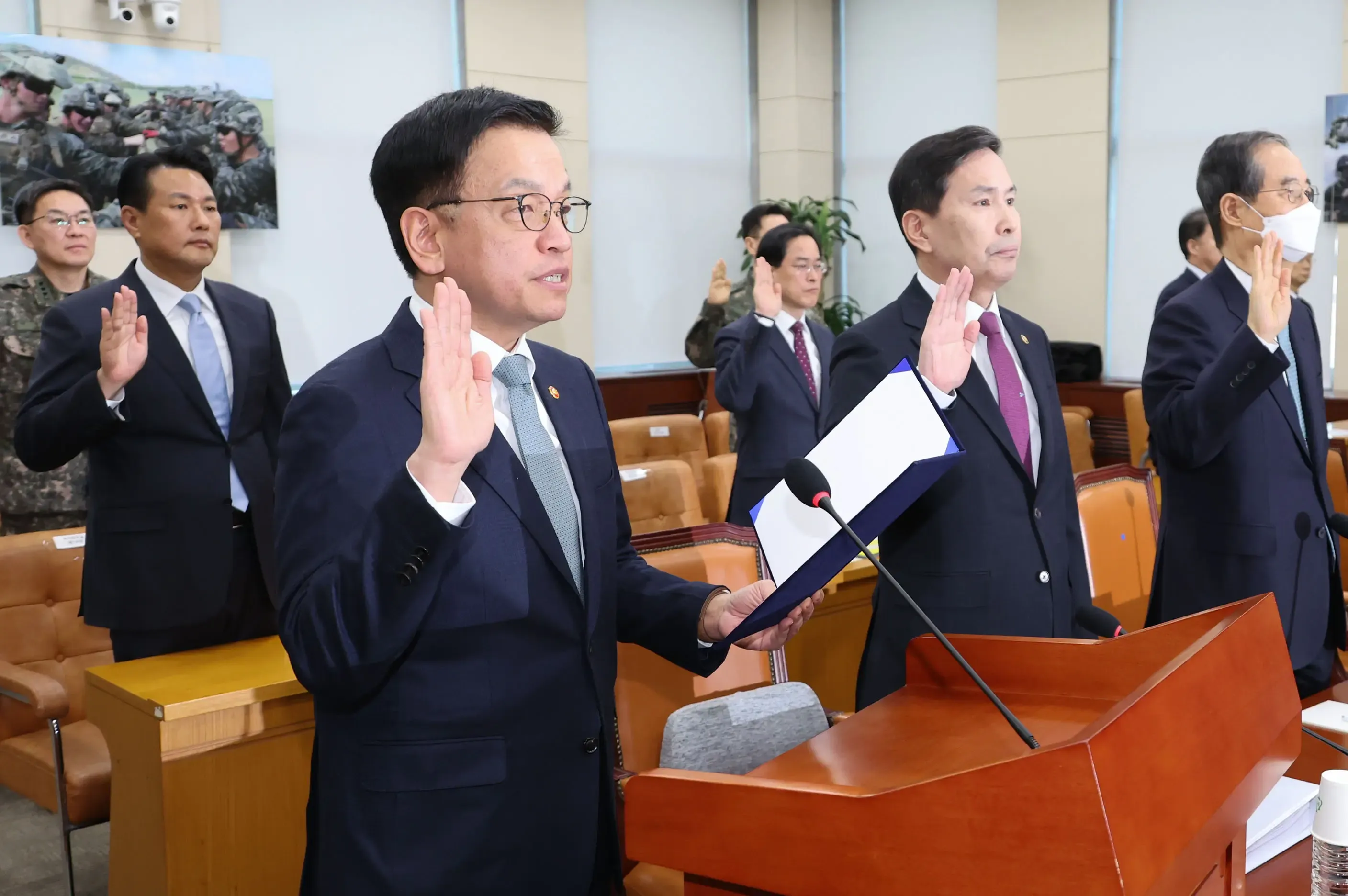 South Korea: Acting President Choi Sang-mok Interrogated in Yoon's Martial Law Inquiry