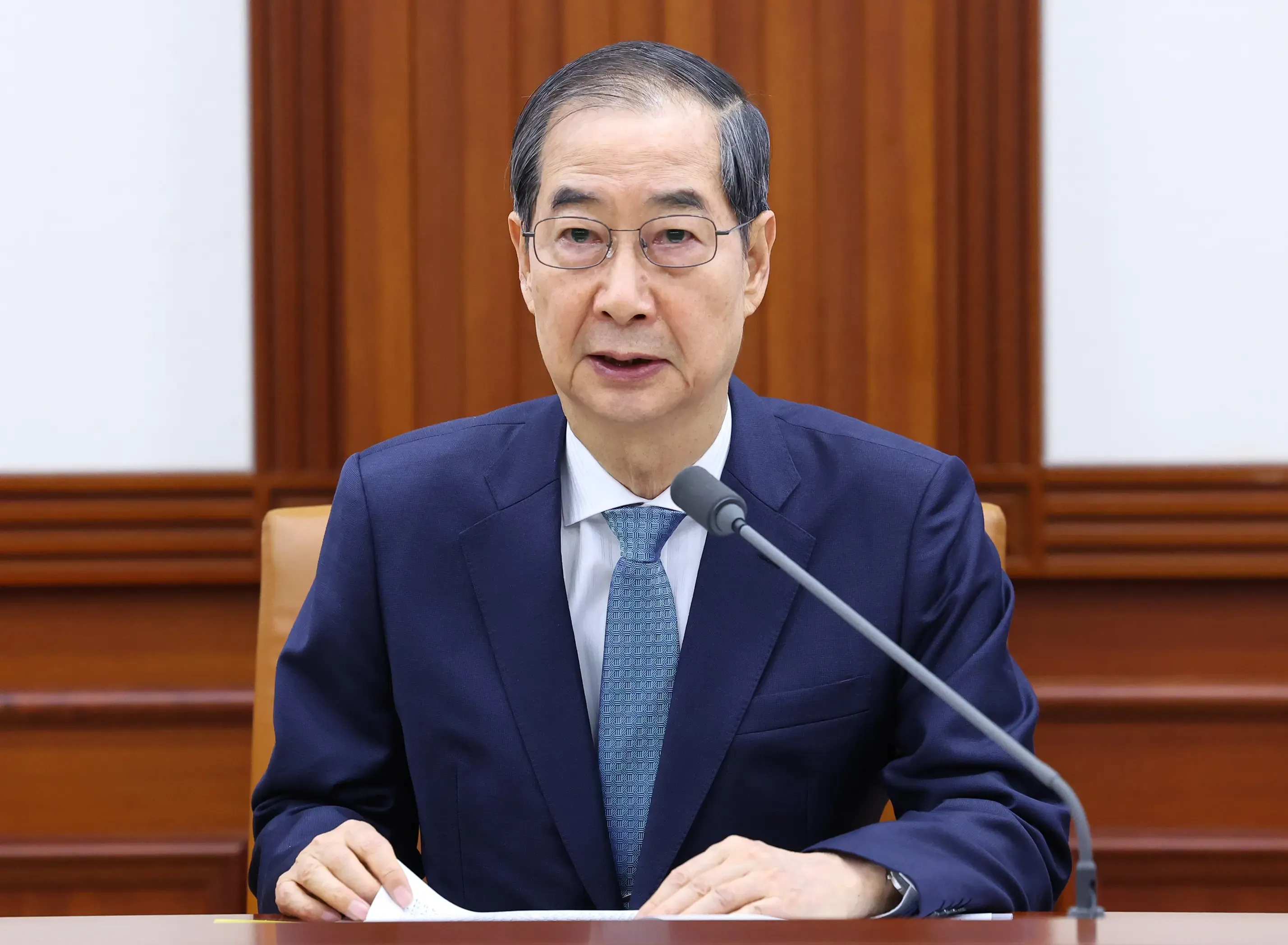 Will South Korea's Acting President Resign to Run in the June Election?