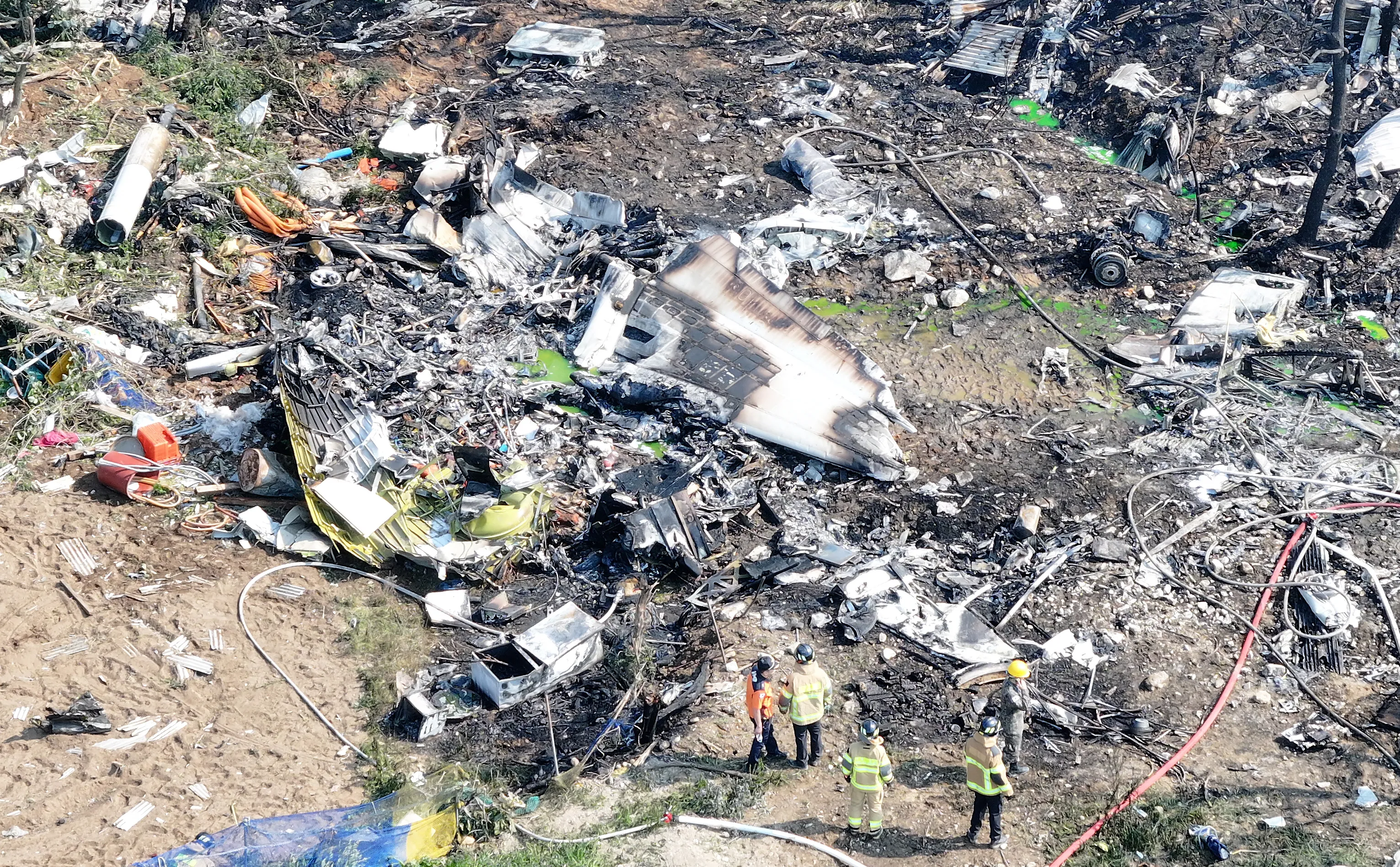 What Happened to the Navy Officers in the Pohang Aircraft Crash?
