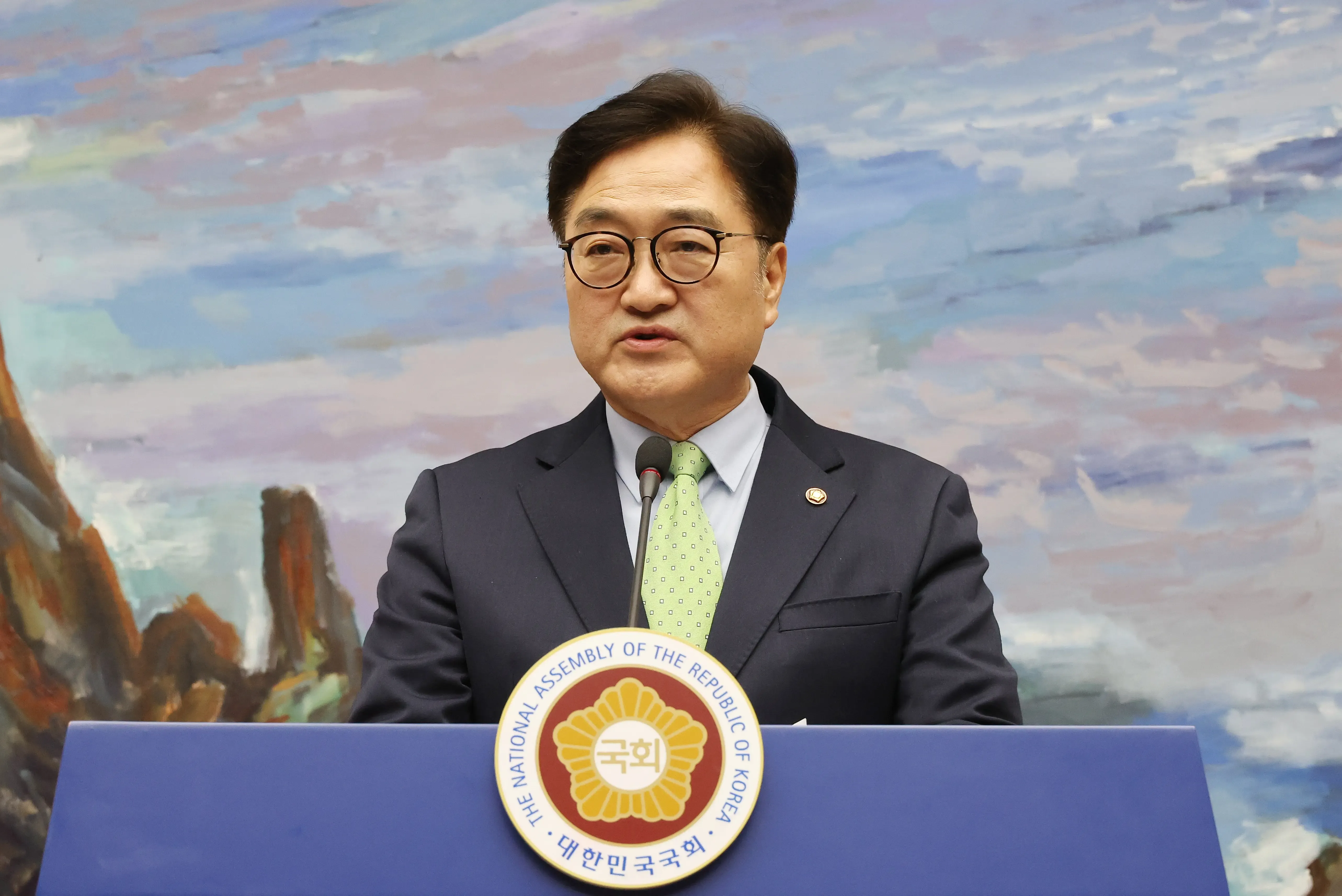 Speaker of South Korea's Assembly Pushes for Quick Appointment of 9th Justice at Constitutional Court