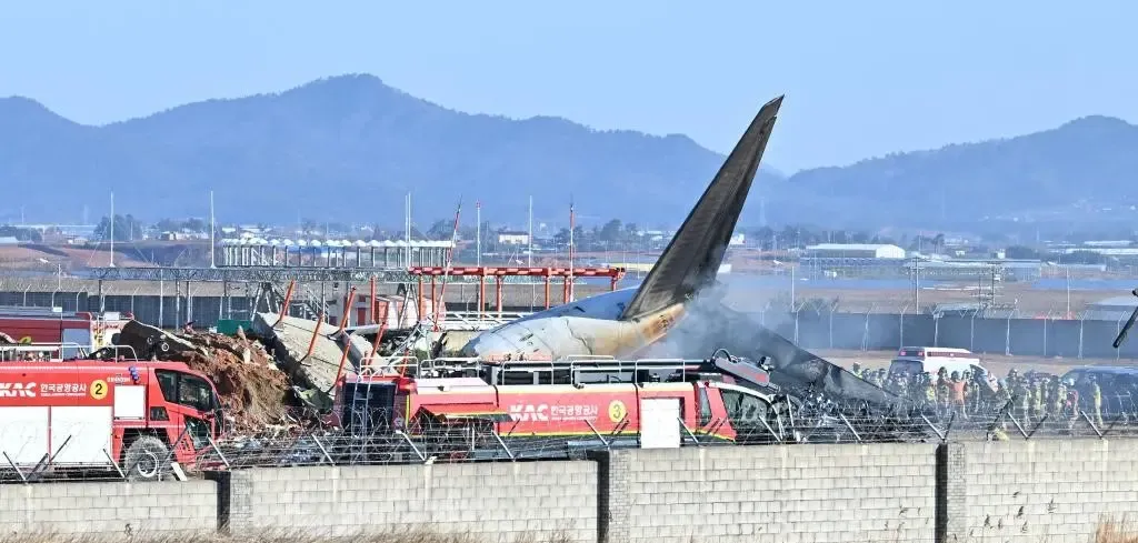 Busan Airport Fire Injures Seven Passengers