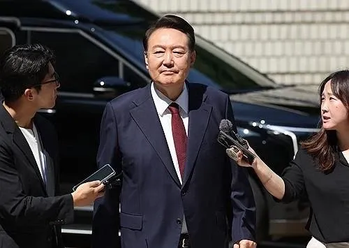 Did South Korea's Court Deny Detention Warrant for Ex-President Yoon?