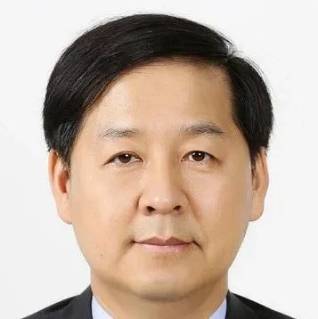 Is Koo Yun-cheol the Right Choice as South Korea's Finance Minister?