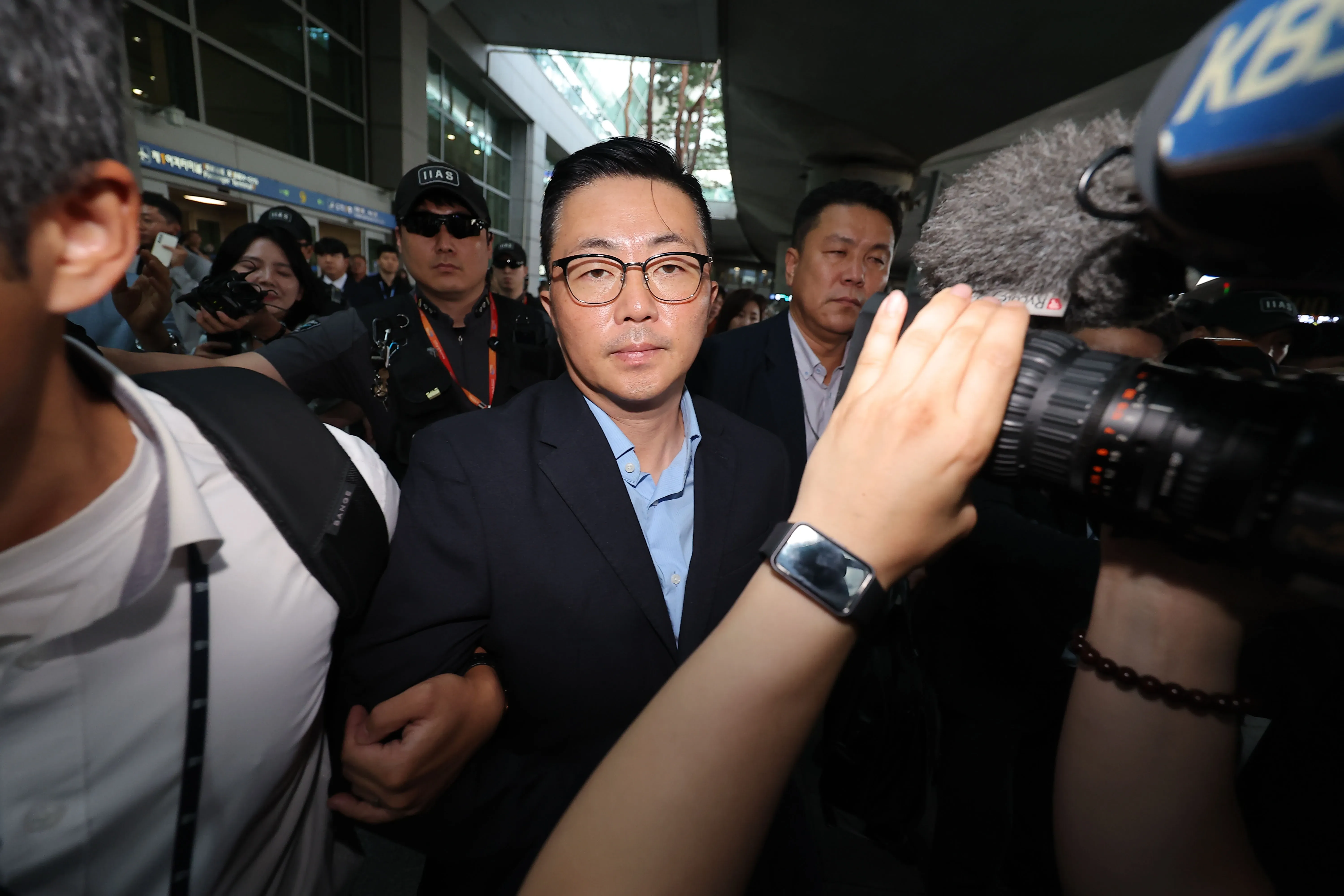 Is South Korea's Ex-First Lady's 'Butler' Facing Arrest Over Embezzlement?