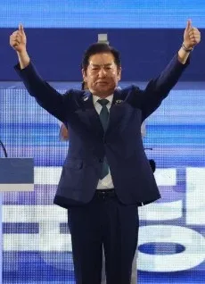 Who is the New Democratic Party Chief in South Korea?