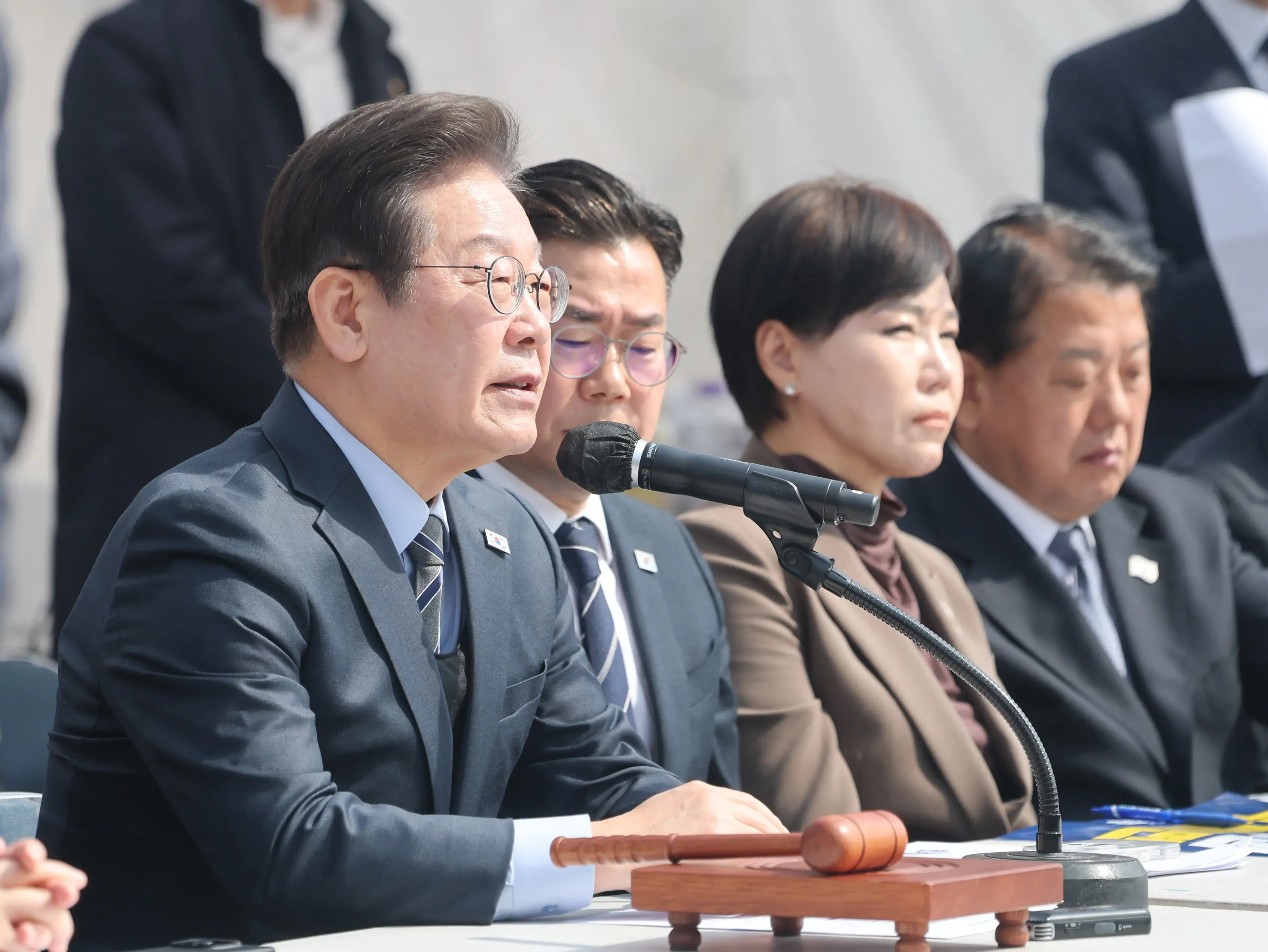 South Korea: Opposition Leader to Express Sympathy for Wildfire Victims in Sancheong
