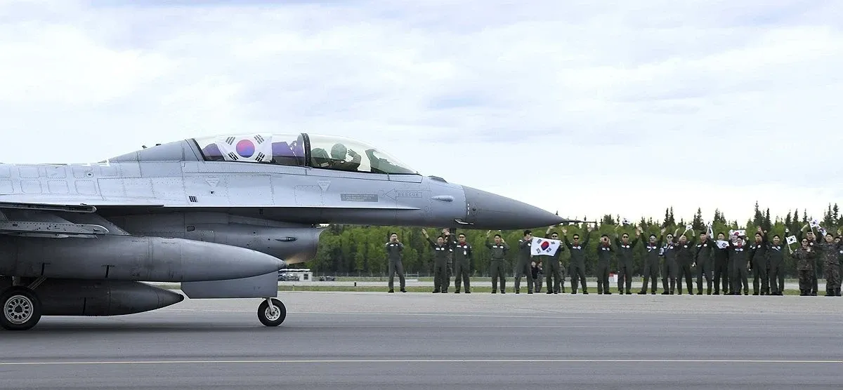 Was Pilot Error the Cause of the KF-16 Accident in Alaska?