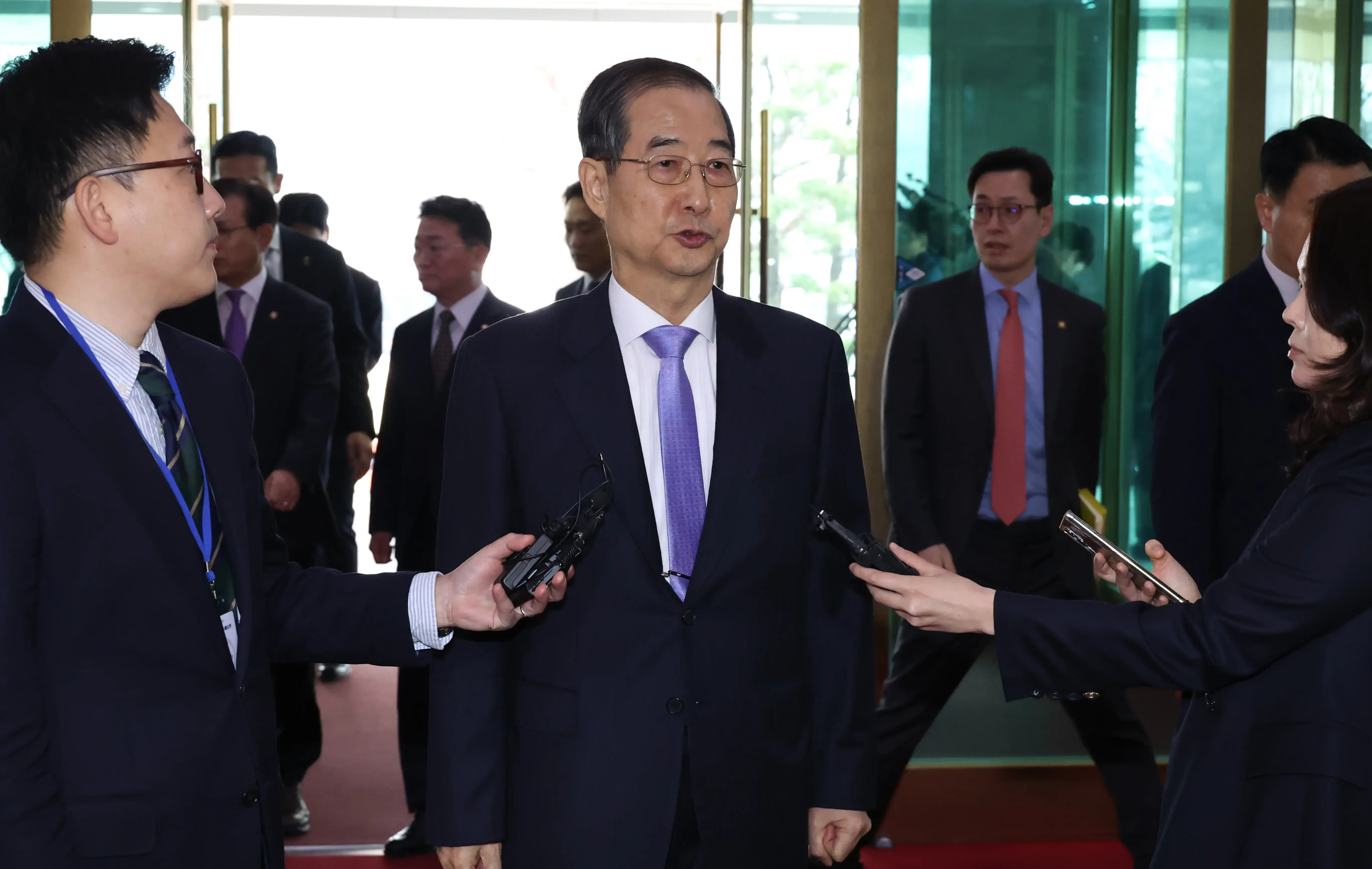 South Korea: PM Han Duck-soo's Impeachment Rejected Amid Martial Law Controversy