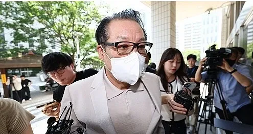 Did Special Counsel Raid Shaman Linked to Ex-First Lady Kim?
