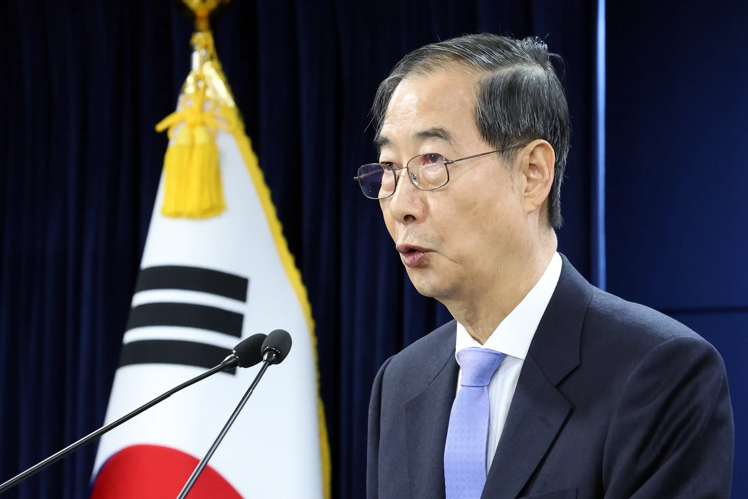 South Korea's Acting President Han Commits to Tackling Immediate Challenges Following Reinstatement