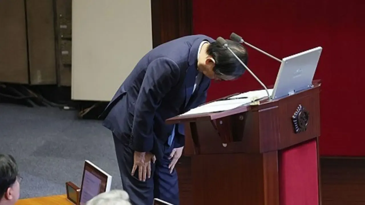 South Korean PM Expresses Regret Over Martial Law Controversy at National Assembly