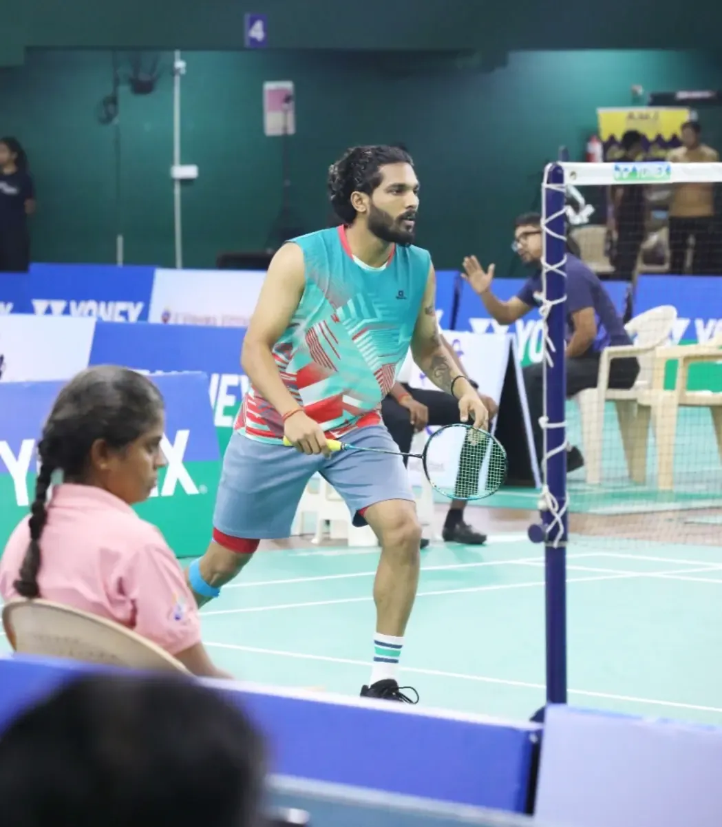 M. Raghu Stuns Top Seed Sathish Kumar to Advance to Men's Singles Final at Sr National Badminton