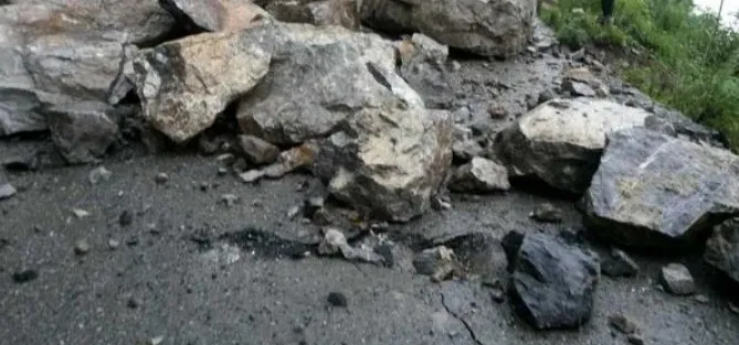 What Happened to the Srinagar-Jammu National Highway?