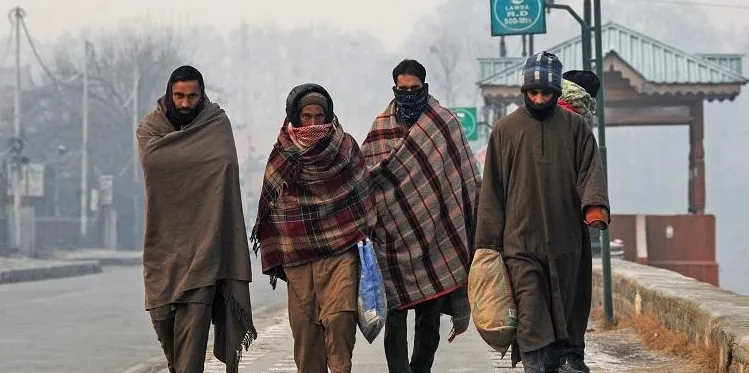 Srinagar Endures Frigid Minus 5.3 Degrees as Cold Wave Strengthens in J&K